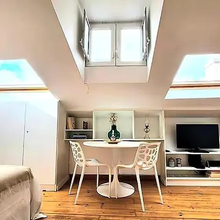 アパート Skylight Mouraria Loft *