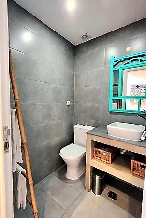 Skylight Mouraria Loft アパート *