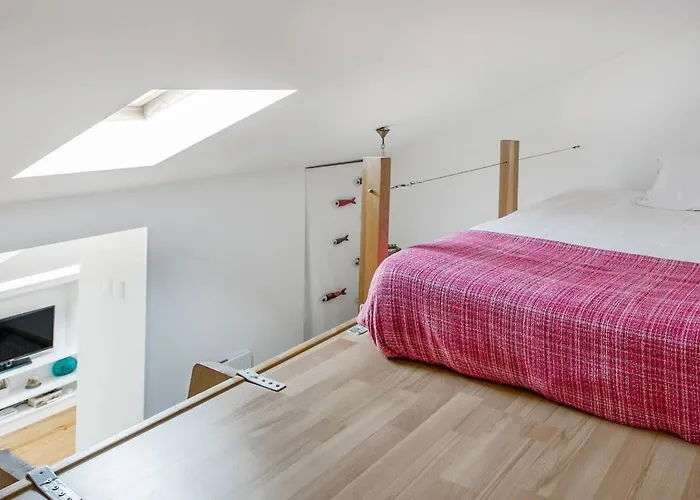 2 Beds Loft Center Amazing Panoramic Views Διαμέρισμα