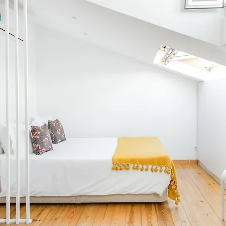 2 Beds Loft Center Amazing Panoramic Views Апартаменты Лиссабон